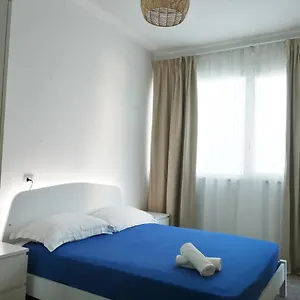 https://lisas-home-marina-center.riccione-hotels.org