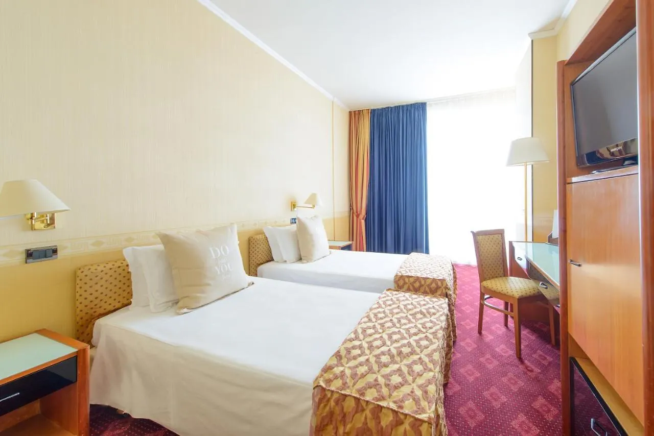 Admiral Art Hotel Rimini 4*,